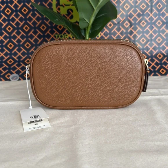 NWT , Tory Burch Britten camera Brown and gold  Leather Crossbody Bag - Picture 6 of 15